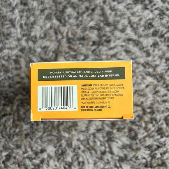 Duke Cannon Supply Co. Big Ass Brick of Bay Rum Soap – Citrus Musk (10 oz) - Picture 4 of 4